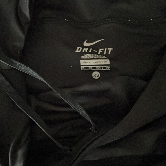 NIKE running shorts - Picture 3 of 4